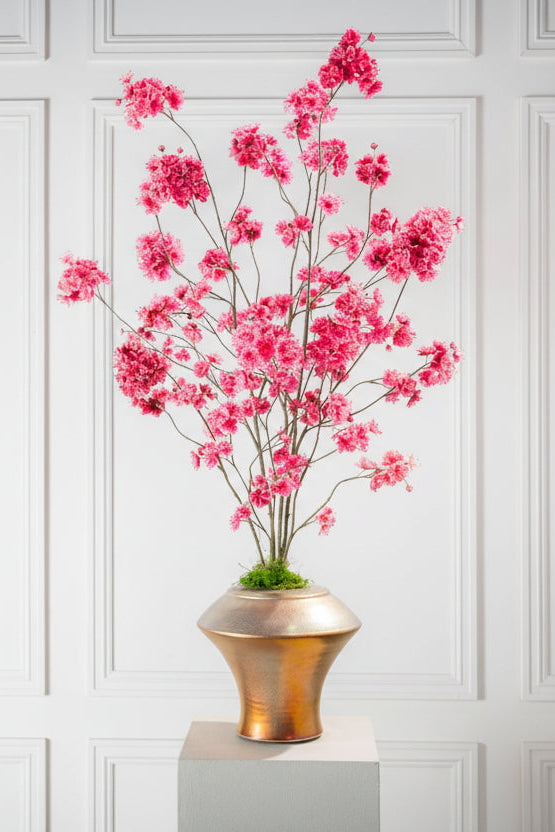 Roze bloesemtak in sfeerbeeld