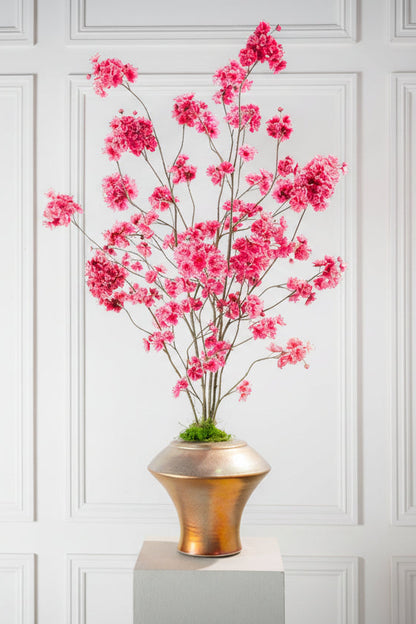 Roze bloesemtak in sfeerbeeld