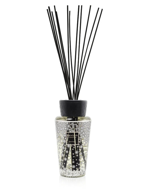 Baobab Diffuser Pearls Black geurstokjes 500 ml in een interieur